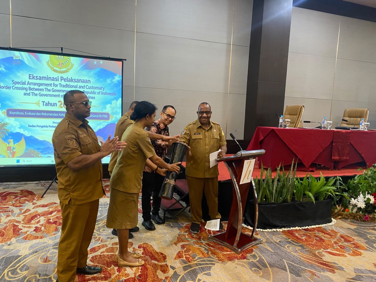 Pemprov Papua Tata Lintas Batas Tradisional RI-PNG