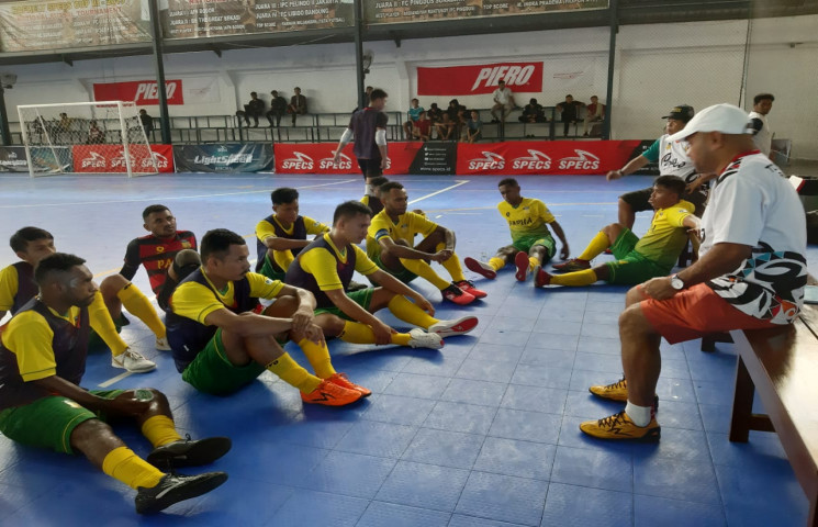 Tim Futsal PON Papua Juara Grup C