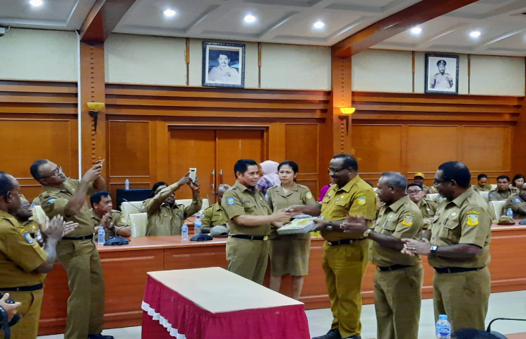 Libatkan Seluruh Staf, Pesan Kepada Pimpinan SKPD Baru