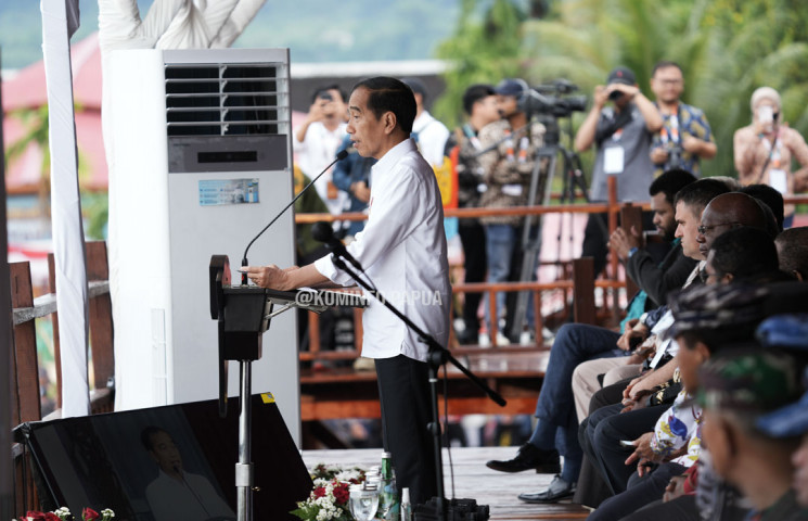 Presiden Jokowi: Sail Teluk Cenderawasih 2023 Makin Menduniakan Papua