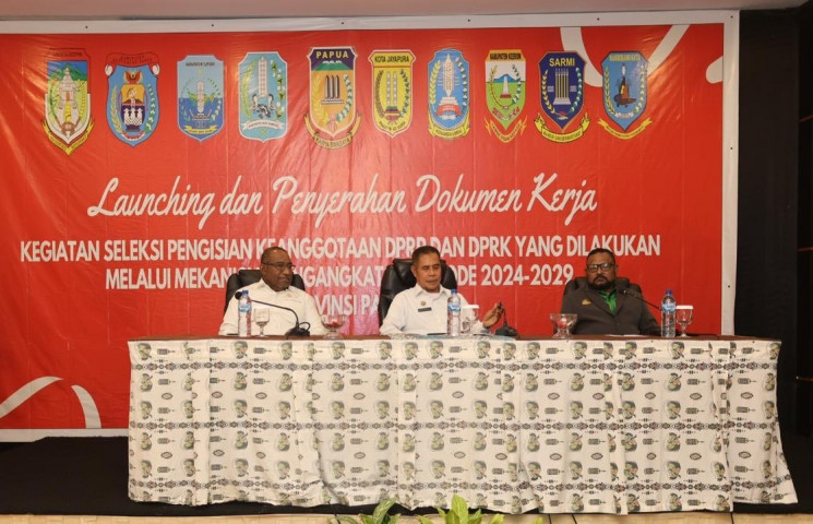 Pj Gubernur Papua : Bupati dan Walikota Segera Lakukan Tahapan Pengisian Keanggotaan DPRK
