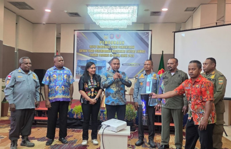 Pemprov Papua Perkuat Peran Linmas Sebagai Ujung Tombak Ketertiban