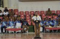 Buka Turnamen Bola Voli KORPRI, Pj Gubernur Papua Ajak Seluruh ASN Perkuat Persatuan dan Silaturahmi Sesama ASN