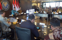 Gubernur Papua Matius Fakhiri Dorong Konektivitas Sebagai Kunci Pertumbuhan Ekonomi 
